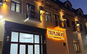 Diplomat Premium